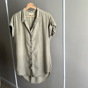 Cloth & Stone button up tunic from Anthropologie